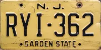 NEW JERSEY 1970 REFLECTIVE LICENSE PLATE